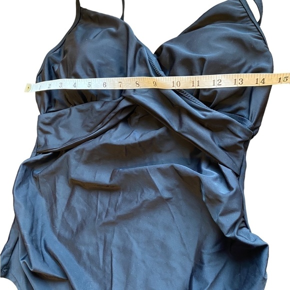 Maacie Women's Black Maternity Tankini Top size Medium- NWT - Picture 6 of 8